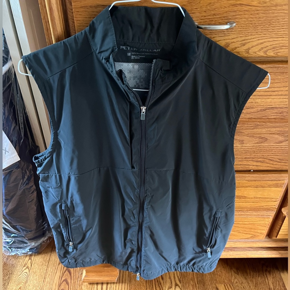 Peter Millar charcoal rain vest waterproof Medium crown